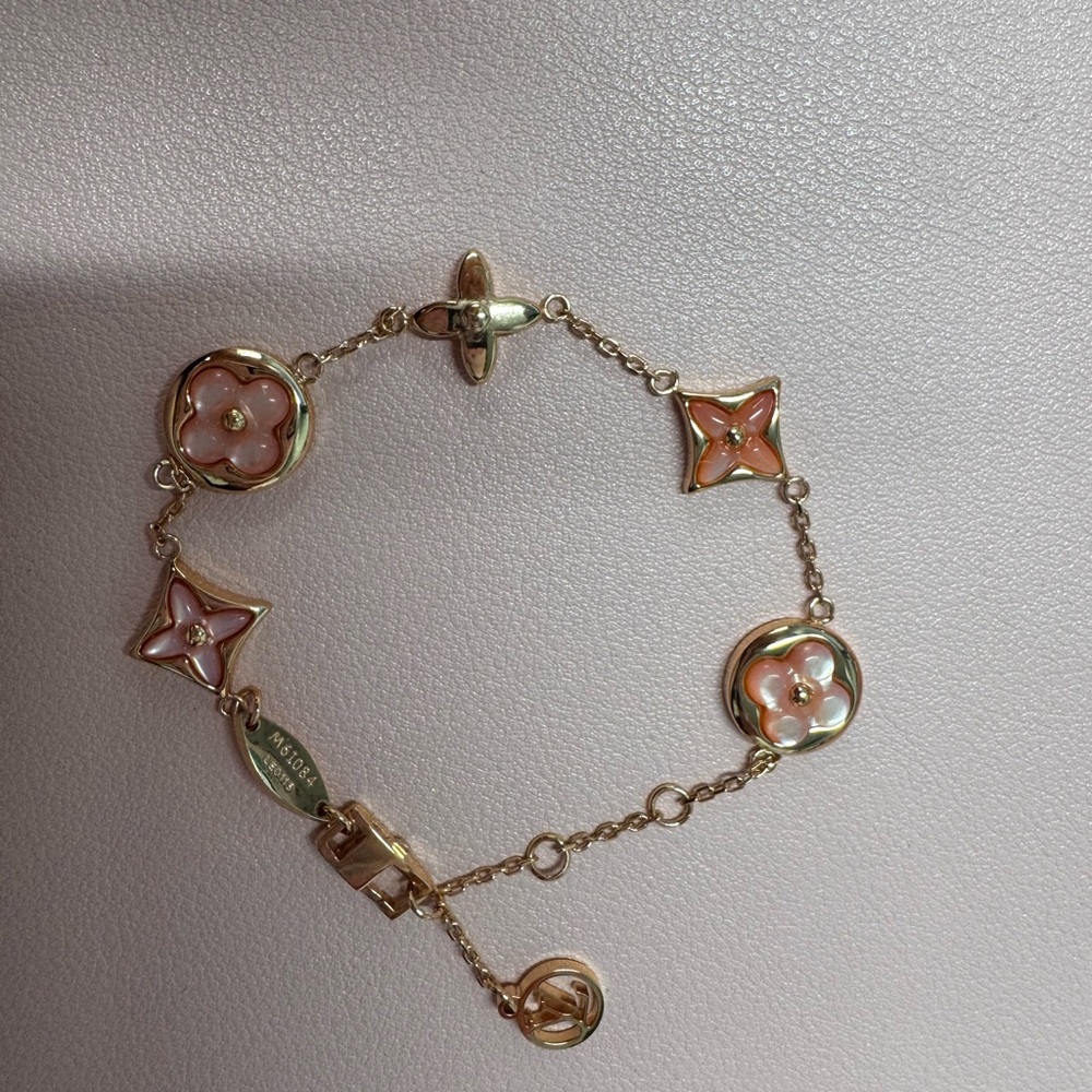 Rose Gold and Pink Delicate Chain Bracelet with Vintage Charm